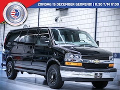 Chevrolet Chevy Van - Express 2500 dubbelcabine 6 PERSOONS. 6.0 ltr. 3500 kg trekken 2X OP VOORRAAD