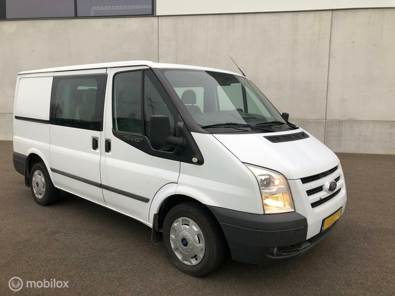 Ford Transit - 2.2 TDCI DC AIRCO € 3999,- +21% BTW/ TVA/ TAX - AutoWereld.nl