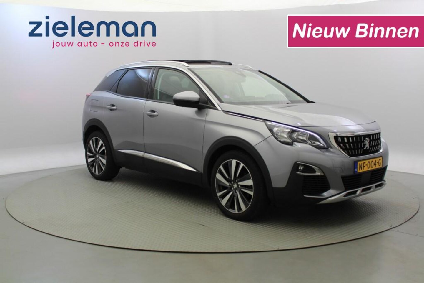 Peugeot 3008 - 1.2 PureTech Première - Panorama, Digital Cockpit, Leer - AutoWereld.nl