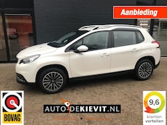 Peugeot 2008 - 1.2 PURET. BLUE LION *Navigatie