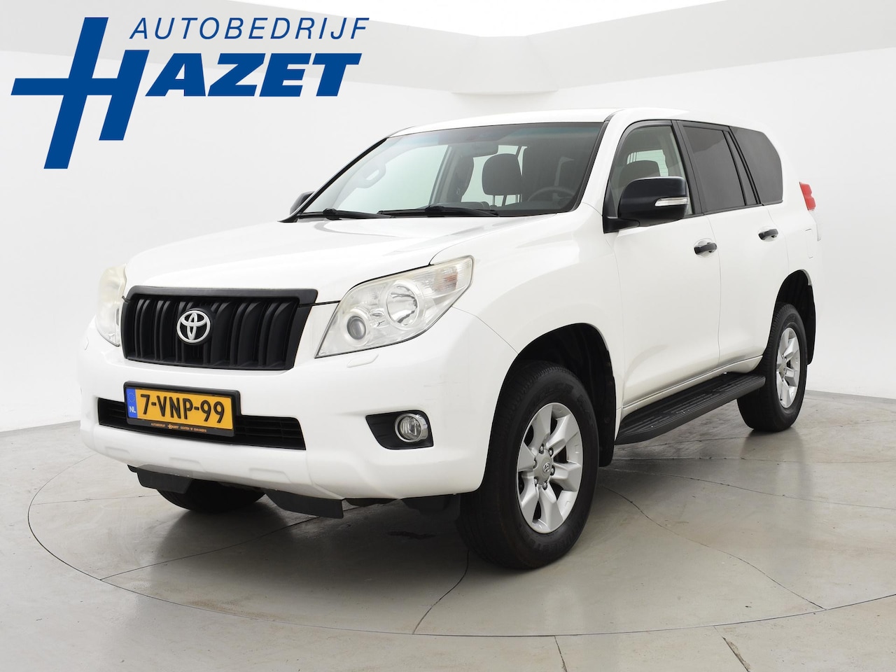 Toyota Land Cruiser - 3.0 D-4D-F 190 PK AUT. 4X4 GRIJS KENTEKEN - AutoWereld.nl