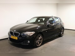 BMW 1-serie - 118I M-pakket Advertentie wordt nog compleet gemaakt