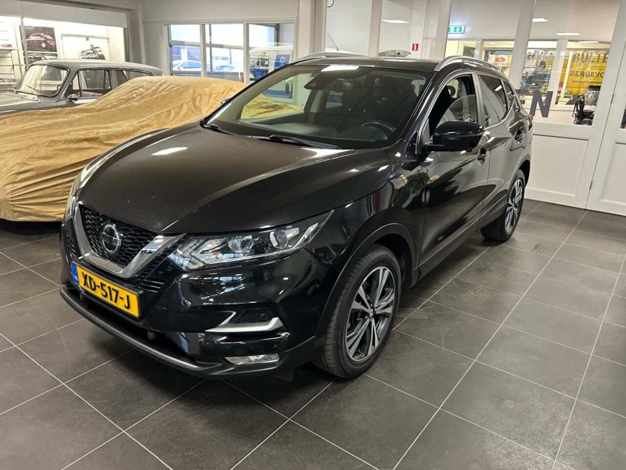 Nissan Qashqai - 1.6 N-CONNECTA NL Auto inclusief garantie! - AutoWereld.nl