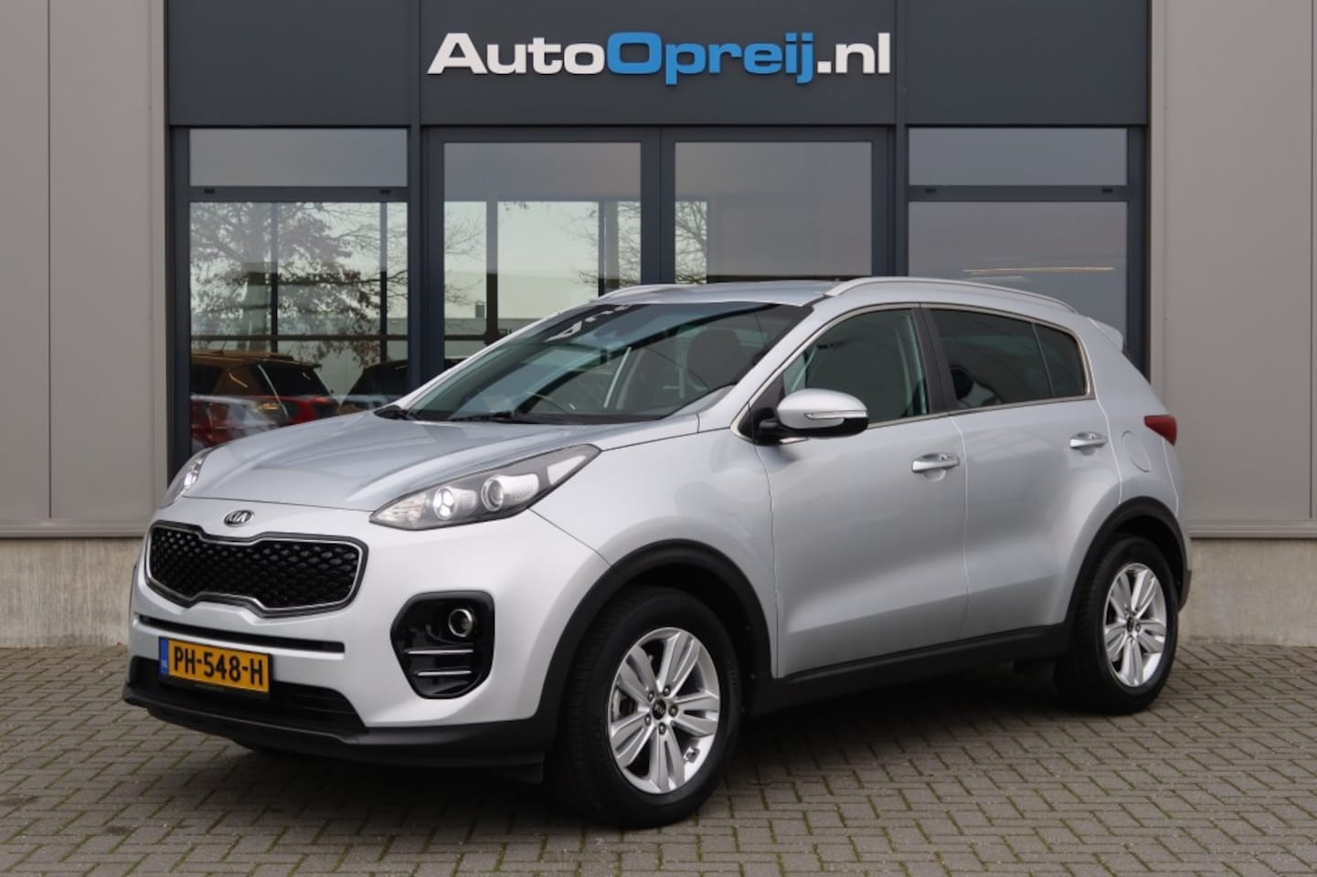 Kia Sportage - 1.6 GDI DunamicLine Clima, NAVI, Camera, Trekhaak, 1e eigenaar - AutoWereld.nl