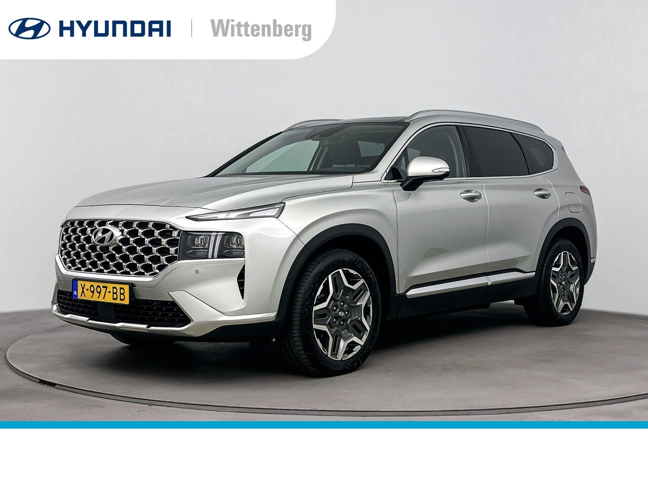 Hyundai Santa Fe - 1.6 T-GDI PHEV PREMIUM SKY 7P. | SCHUIFDAK | LEDER | NAVI | CLIMA | ADAPT. CRUISE | CAMERA - AutoWereld.nl