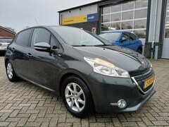 Peugeot 208 - 1.2 PureTech Style - Navigatie - Automaat - Trekhaak