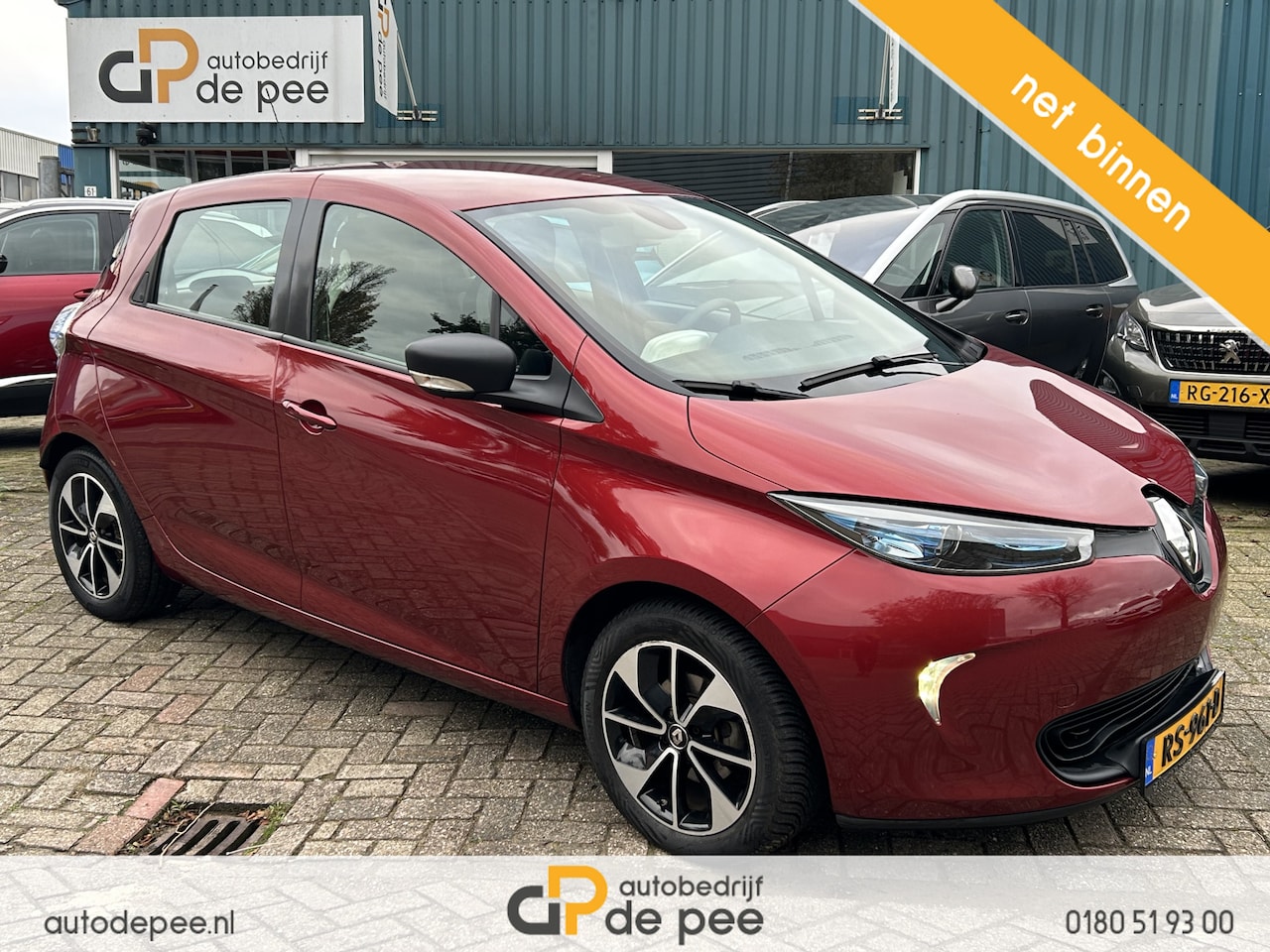 Renault Zoe - Q90 Life 41 kWh (300km) € 7450 NA SUBSIDIE INCL.ACCU/GARANTIE/CLIMA/CRUISE/NAVI/LICHTMETAA - AutoWereld.nl