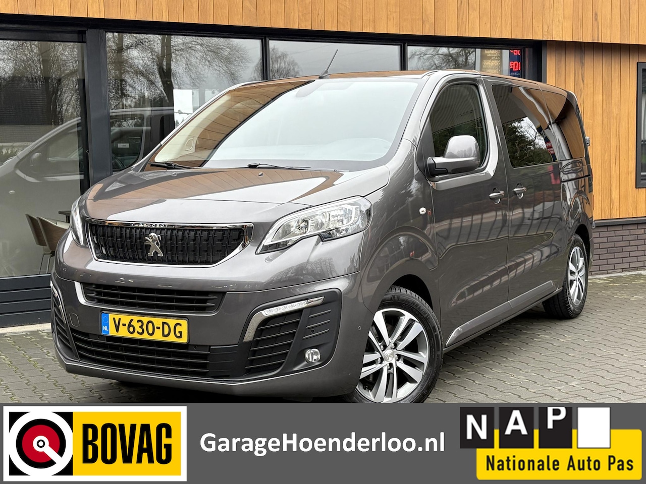 Peugeot Expert - 2.0 150pk 2x Schuifdeur, Camera, Leer, Carplay, 1e Eig. - AutoWereld.nl