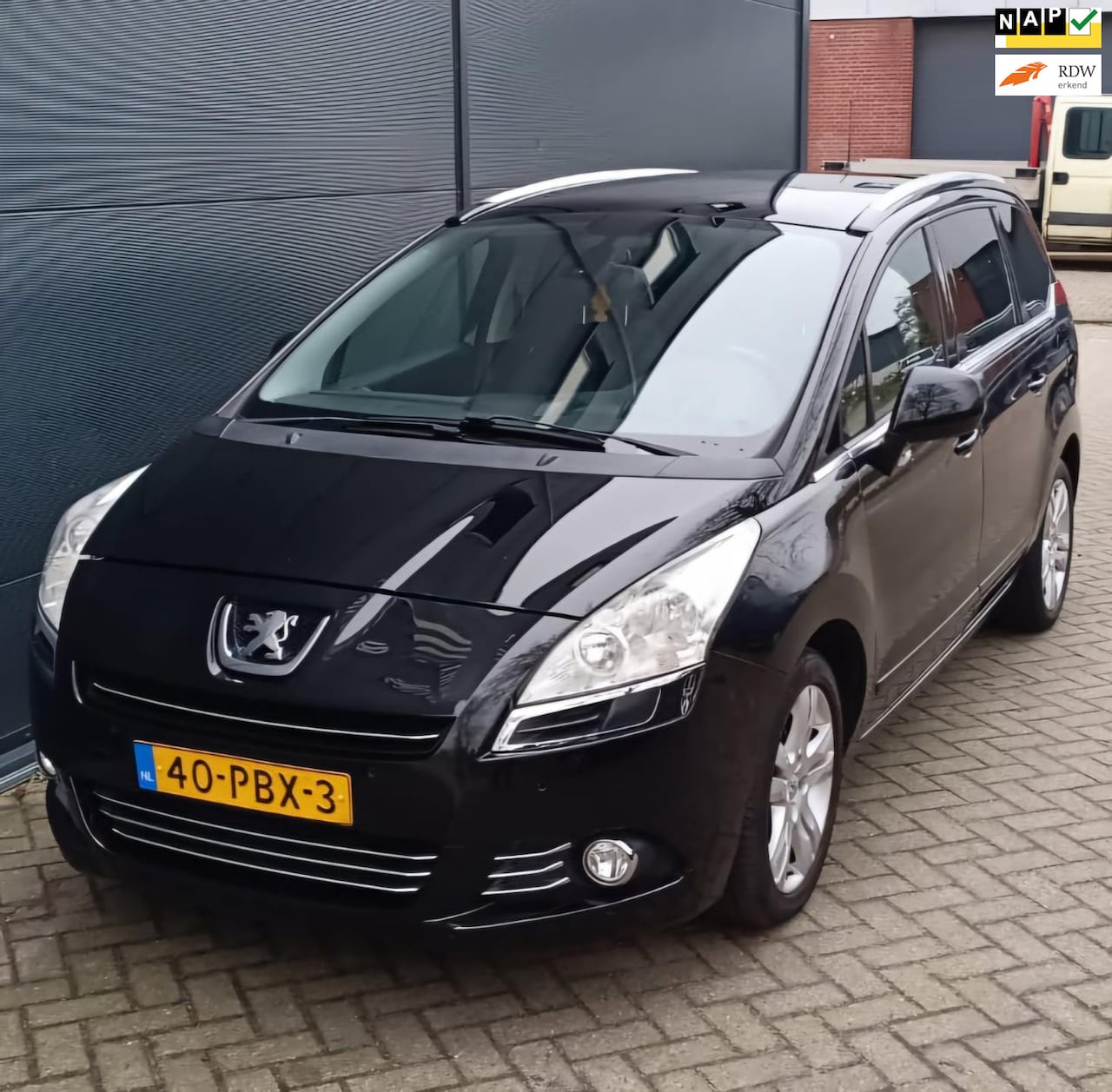 Peugeot 5008 - 1.6 THP GT 7p. Navigatie Panorama - AutoWereld.nl