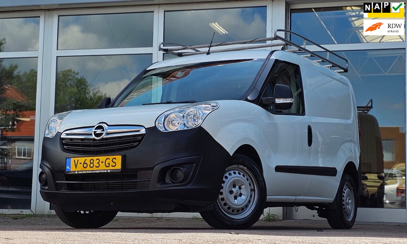 Opel Combo - 1.3 CDTi L1H1 Edition Trekhaak Airco Nieuwe APK NAP Mooi! - AutoWereld.nl