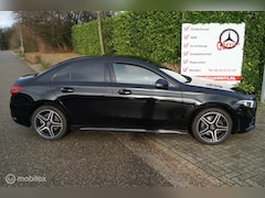 Mercedes-Benz A-klasse - 250 e Plug-in AMG uitvoering