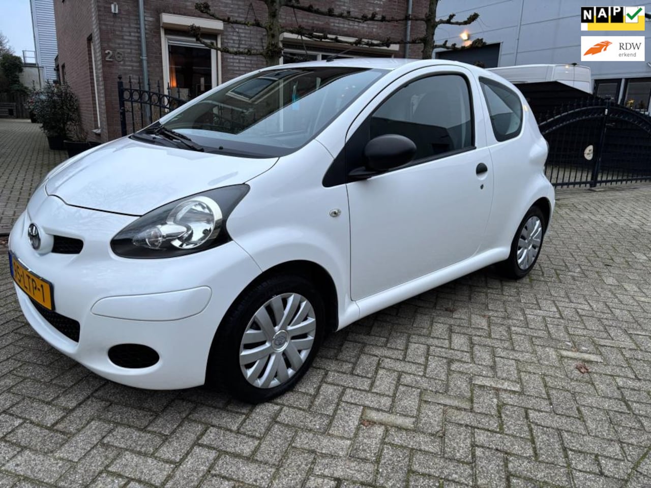 Toyota Aygo - 1.0-12V Access airco - AutoWereld.nl