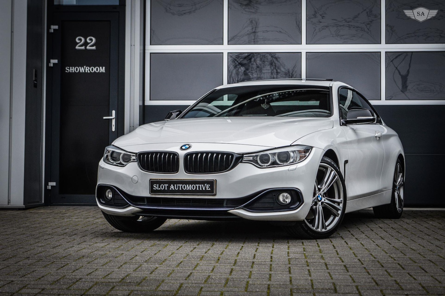 BMW 4-serie Coupé - 428i Executive| Schuif/Kanteldak| Leder| Trekhaak| Sport| Navi... - AutoWereld.nl