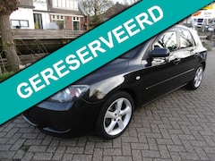 Mazda 3 Sport - 1.6 Touring Automaat 5-deurs Airco Historie Degelijke Jap