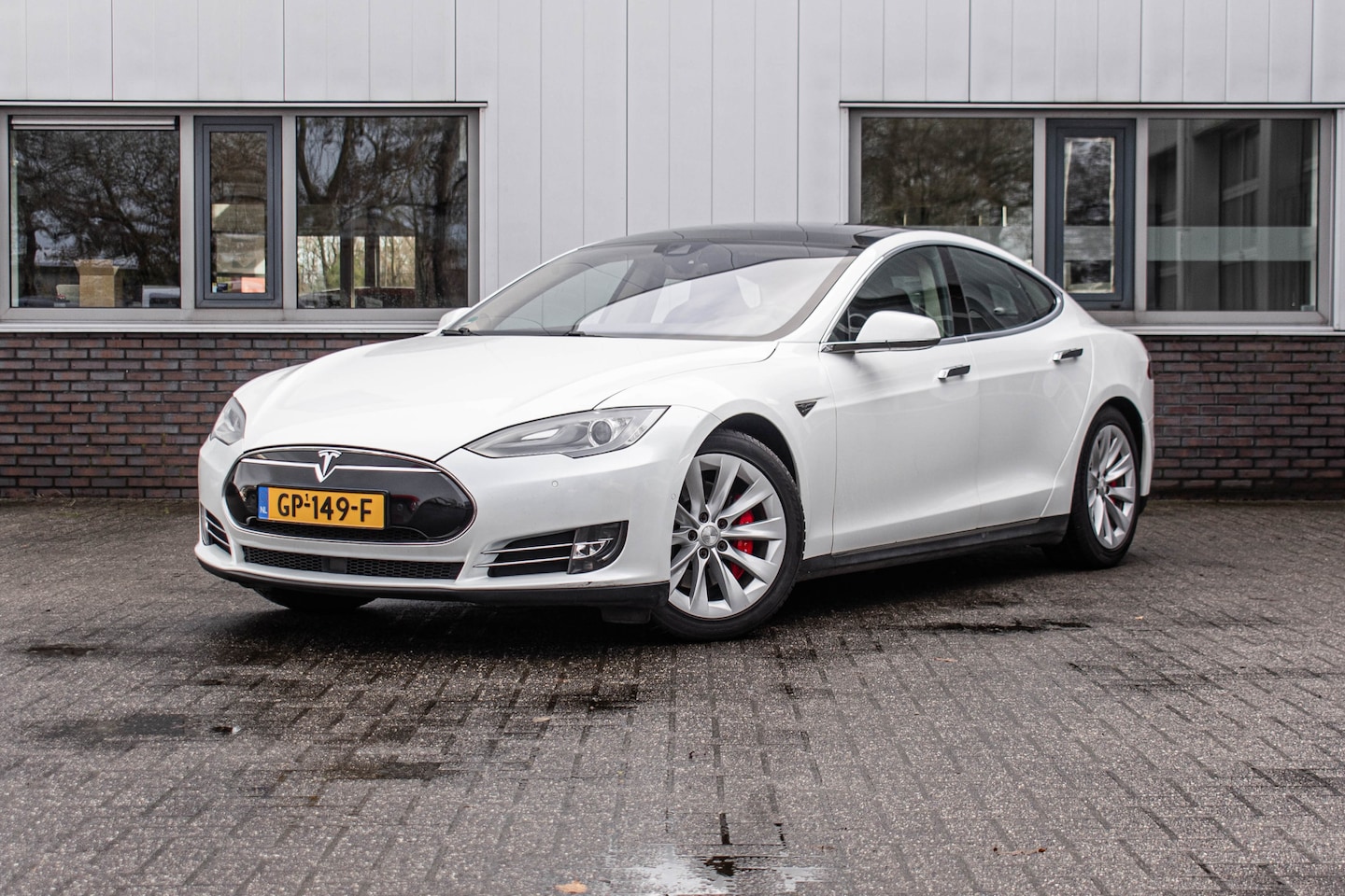 Tesla Model S - 85D Performance 85D Performance - AutoWereld.nl