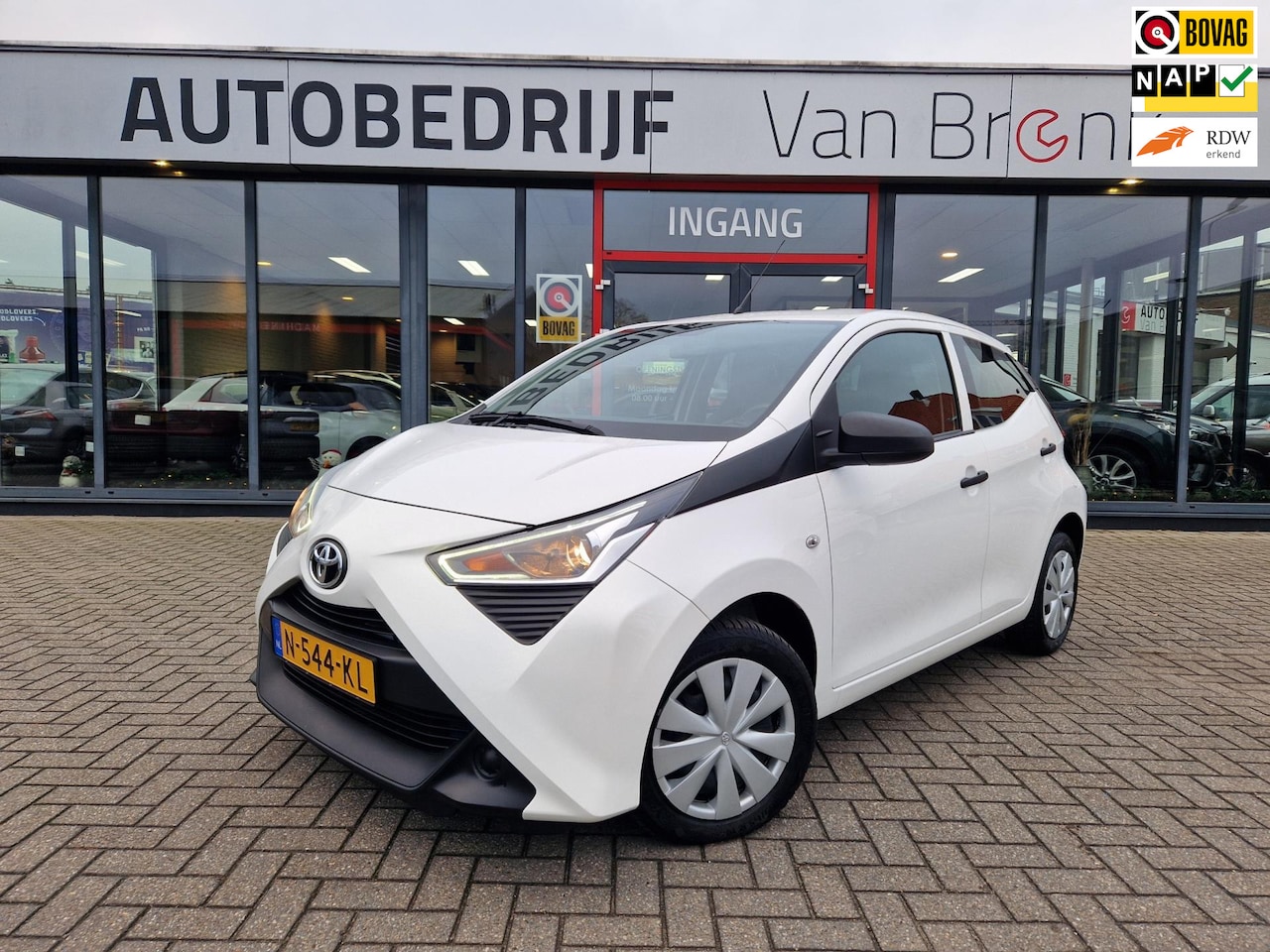 Toyota Aygo - 1.0 VVT-i x-fun | Airco | Elek. ramen | Bluetooth - AutoWereld.nl