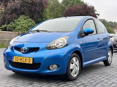 Toyota Aygo - 1.0-12V Dynamic Blue