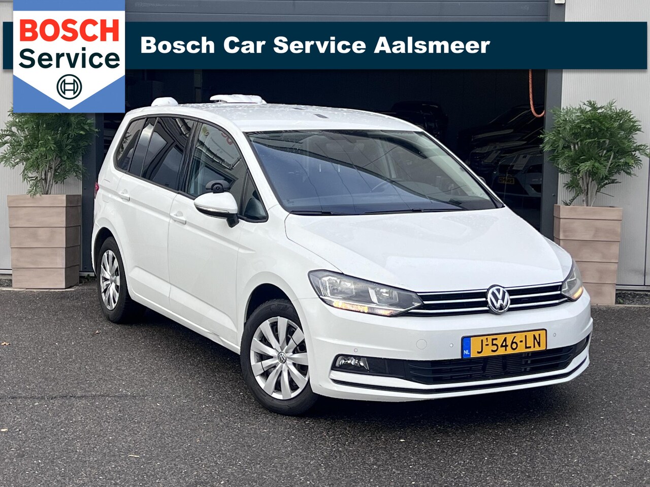 Volkswagen Touran - 2.0 TDI Comfortline / AUTOMAAT / NAP / CRUISE / APK / - AutoWereld.nl