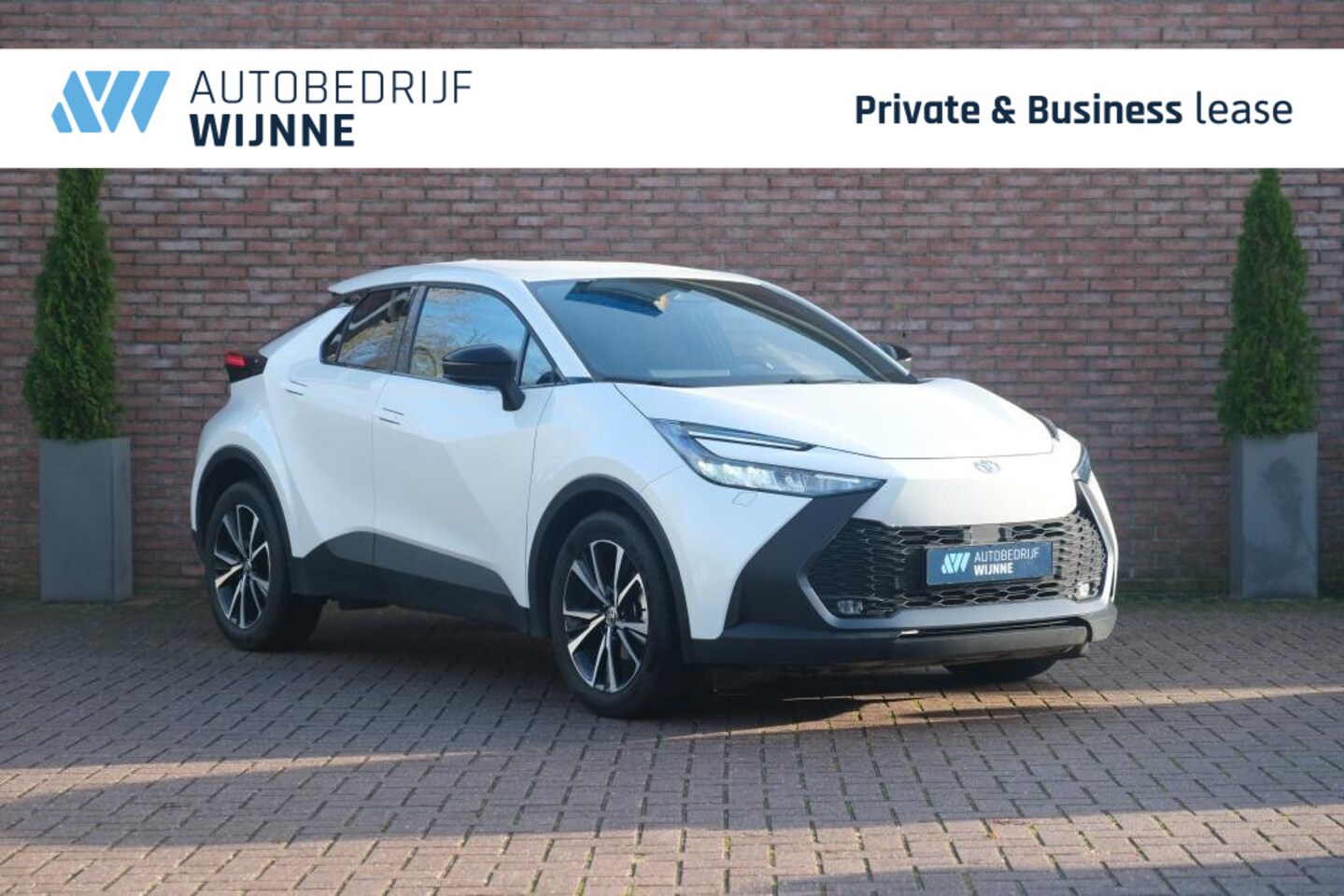 Toyota C-HR - 1.8 Hybrid 140 Dynamic | App Connect | Adaptive Cruise | Keyless | Blind Spot | Camera | W - AutoWereld.nl