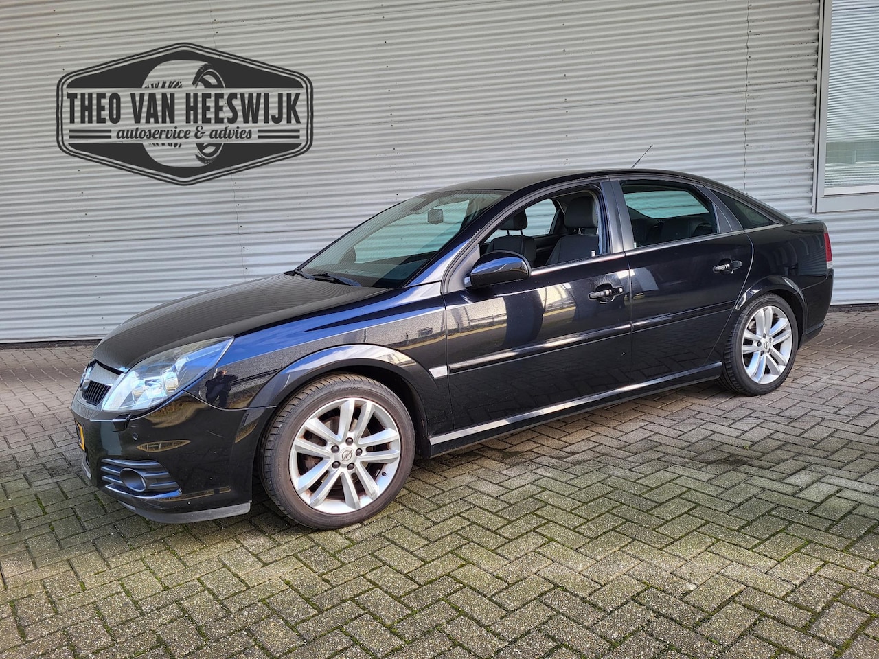 Opel Vectra GTS - 2.2-16V Executive 2.2-16V Executive - AutoWereld.nl