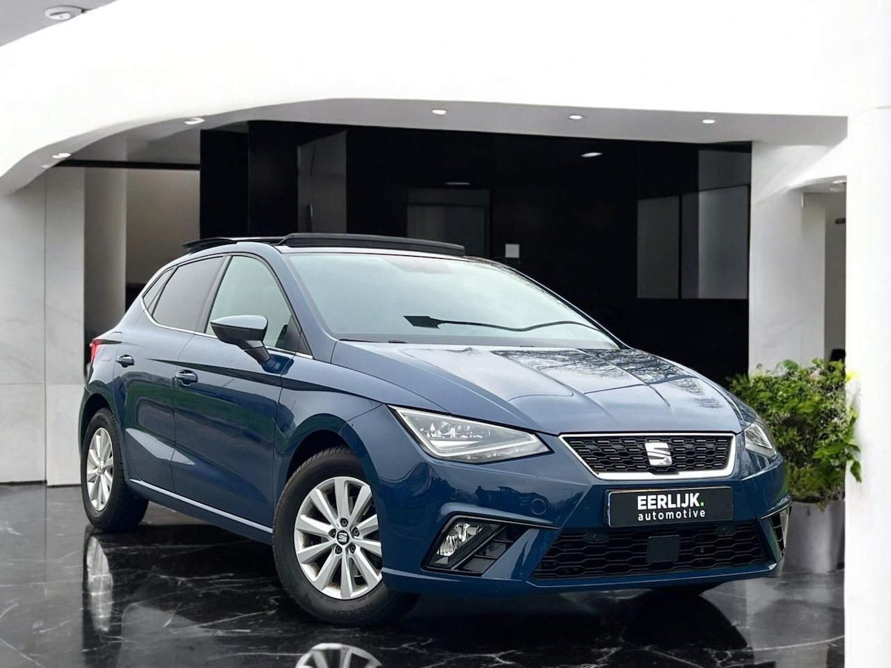 Seat Ibiza - 1.0 TSI Excellence FULLL PANO|Keyless|ACC - AutoWereld.nl