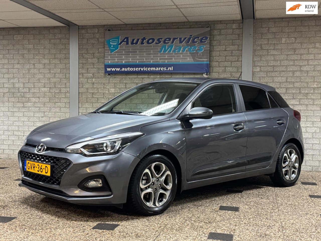 Hyundai i20 - 1.0 T-GDI Premium 1.0 T-GDI Premium, automaat, Appel carplay, camera, Stoel/stuurverw, PDC, 16 inch met all - AutoWereld.nl