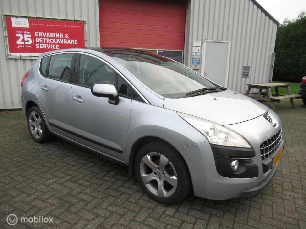 Peugeot 3008 - 1.6 HDiF ST 1.6 HDiF ST - AutoWereld.nl