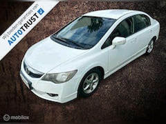 Honda Civic - 1.3 Hybrid