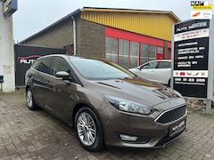 Ford Focus Wagon - 1.0 Titanium AUTOMAAT|CAMERA|STUURVERW.|VOLL VOLL