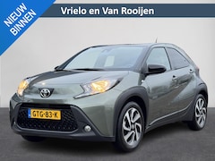 Toyota Aygo X - 1.0 VVT-i MT Pulse Navigatie By App | Car play | Camera | Stoelverwarming | Cruise control