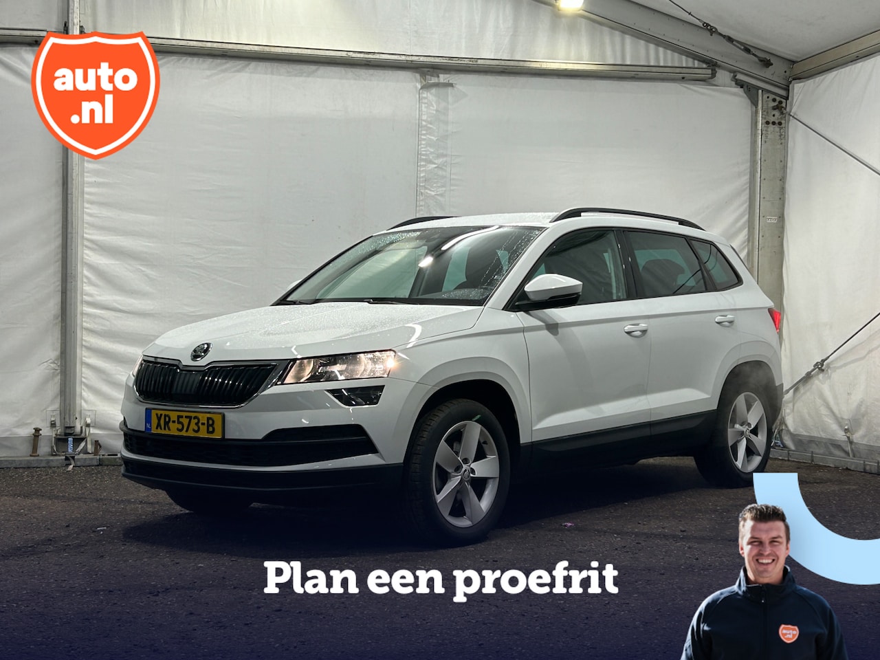 Skoda Karoq - 1.5 TSI ACT Ambition Business | Adapt. Cruise Control | Carplay | Trekhaak | Parkeersensor - AutoWereld.nl