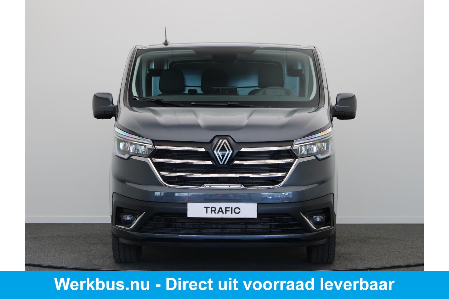 Renault Trafic - 2.0 Blue dCi 130 T30 L2H1 Advance Navigatie, betimmering, automatische airconditioning Uit - AutoWereld.nl