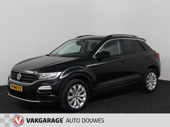 Volkswagen T-Roc - 1.5 TSI Sport | Stoel en Stuur verwarming | 1500KG trekgewicht | Carplay