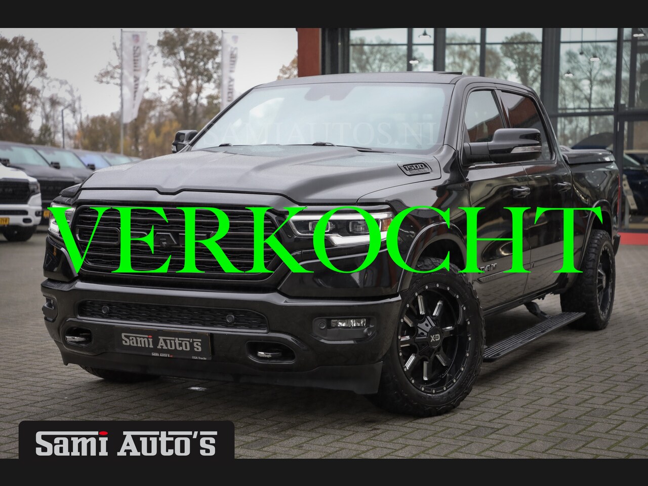 Dodge Ram 1500 - LIMITED | 402PK 5.7 V8 4x4 | LUCHTVERING | KMC WIELEN | BOM VOL | DUBBELE CABINE | 5 PERSO - AutoWereld.nl