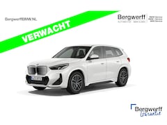 BMW iX1 - eDrive20 M-Sport - Camera - Navigatie - Sportzetel