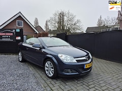 Opel Astra TwinTop - 1.6 Cosmo Cabrio Navi Clima Cruise Leer