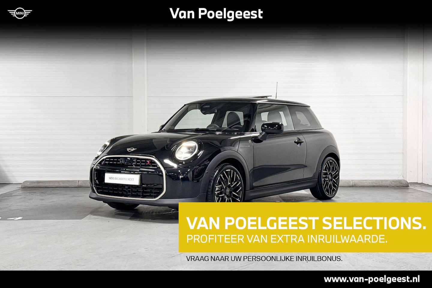 MINI Cooper S - | Favoured Trim| Pakket XL | 18" Night Flash Spoke two-tone | Selections - AutoWereld.nl