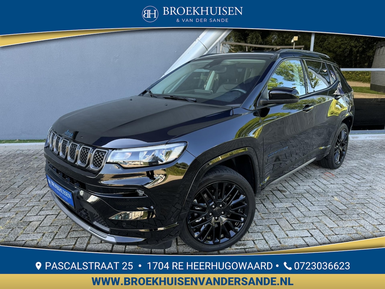 Jeep Compass - 4xe 240pk Plug-in Hybrid Electric S Leder / Camera / Stoelverwarming - AutoWereld.nl