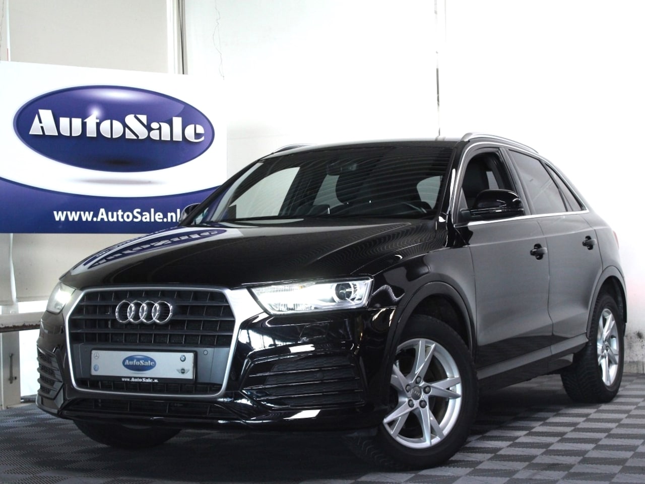 Audi Q3 - 1.4 TFSI CoD Sport S-Tronic 2eEIG NAV BT STOELVW TREKHK '17 - AutoWereld.nl