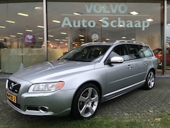 Volvo V70 - 2.0T R-Edition Automaat | Rijklaar incl garantie | Achterspoiler Parkeersensoren Afneembar