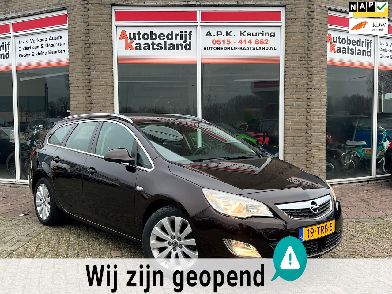 Opel Astra Sports Tourer - 1.3 CDTi S/S Cosmo - Navi - Leer - - AutoWereld.nl