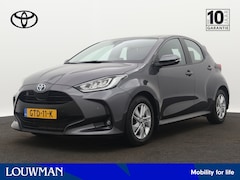 Toyota Yaris - 1.5 Hybrid Active Plus Limited | LED | Camera | Stoelverwarming | Climate Control | Parkee