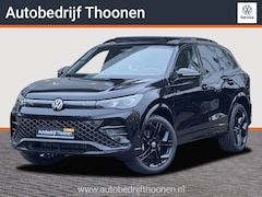 Volkswagen Tiguan - 1.5 eHybrid R-Line | Trekhaak | 360° camera | Massage | Navi