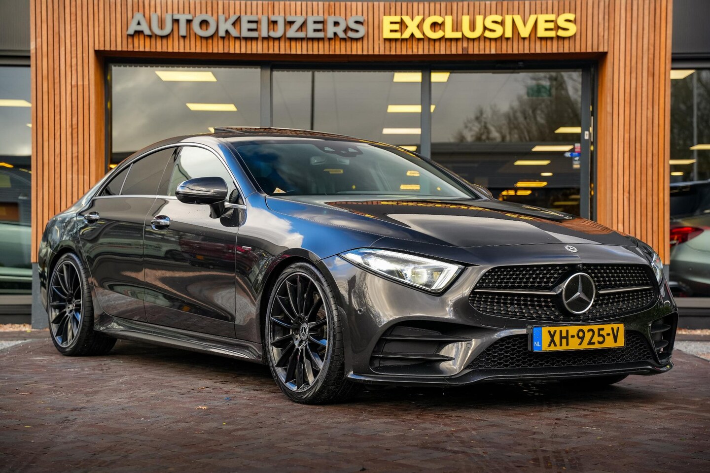 Mercedes-Benz CLS-klasse - 400 d 4MATIC Premium Plus AMG Schuifdak Ambient Widescreen 360 Cam Stoelvent. Memory Editi - AutoWereld.nl