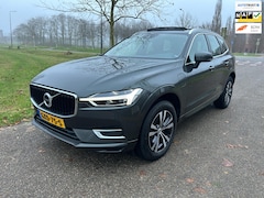 Volvo XC60 - 2.0 T8 Twin Engine AWD Momentum Pro PANO BTW