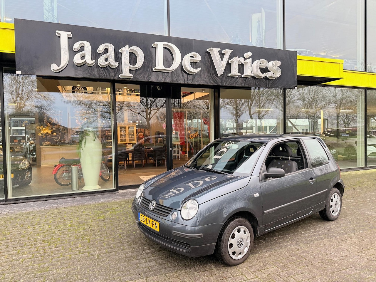 Volkswagen Lupo - 1.4-16V 75PK AUTOMAAT - AutoWereld.nl