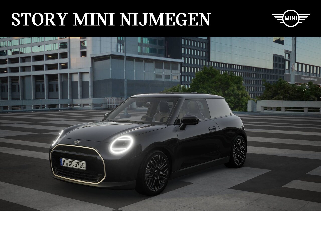 MINI Cooper - E / Favoured Trim / Pakket M / 18 inch Night Flash Spoke 2-tone - AutoWereld.nl