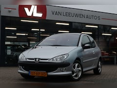 Peugeot 206 - 1.4-16V Quiksilver | Airco | Radio CD | Elektr. Ramen