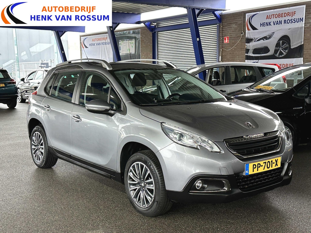 Peugeot 2008 - 1.2 PureTech Active Trekhaak | Airco | Cruise | Dealer onderhouden. - AutoWereld.nl