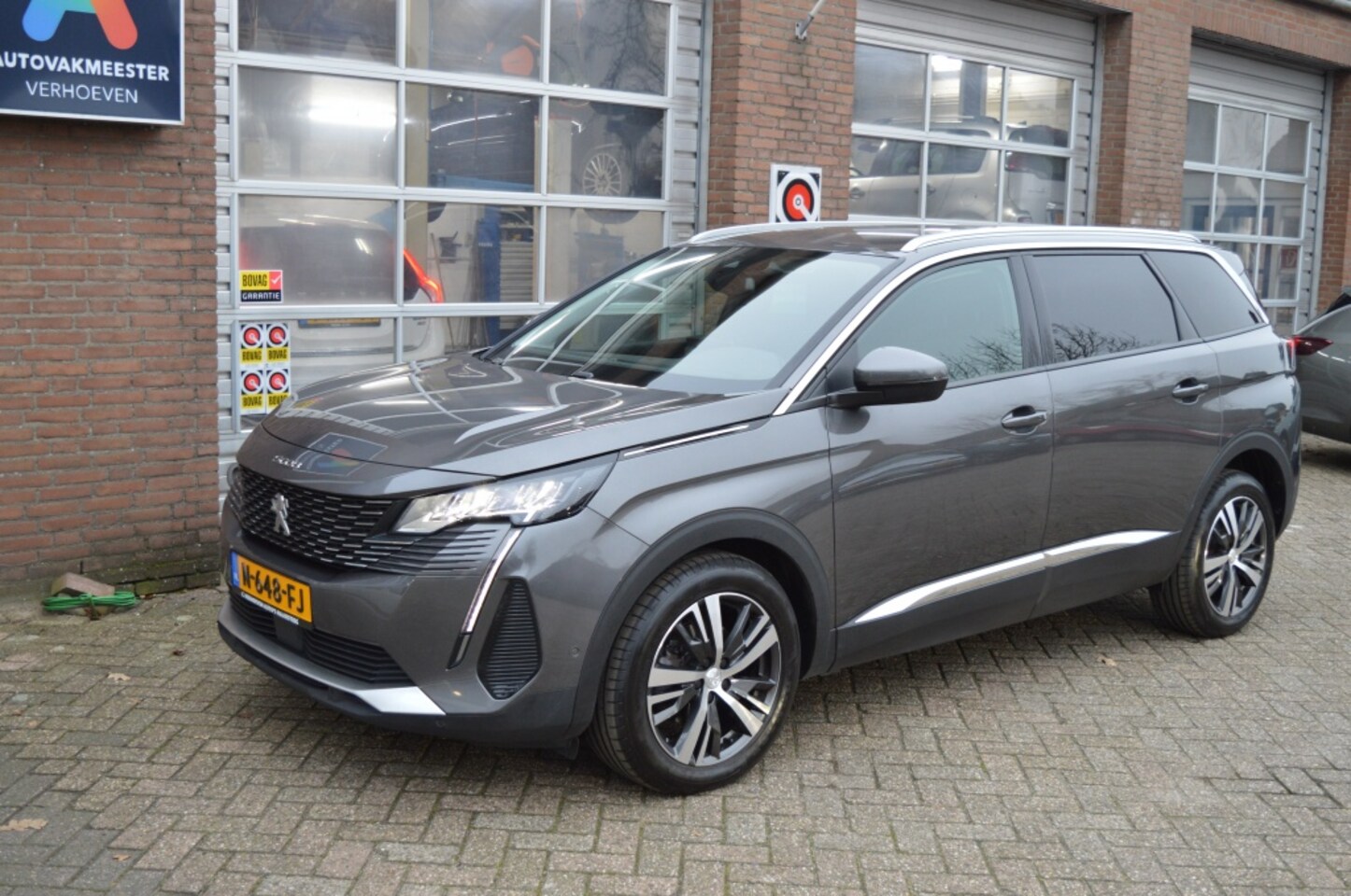 Peugeot 5008 - 1.2 PT BL. Allure - AutoWereld.nl